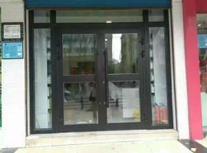 断桥隔热门